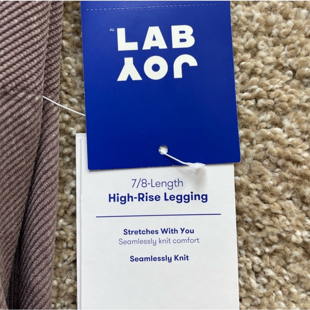 NWT women’s bra/leggings set - Picture 6 of 6